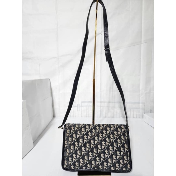 Authentic CHRISTIAN DIOR Vintage Trotter Jacquard Shoulder Bag Black/Beige - Picture 3 of 16